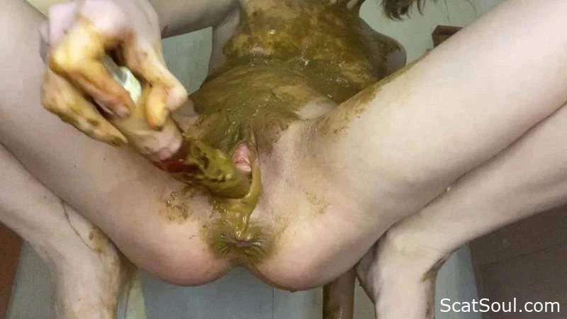 Combined Vomit And Intense Physical Suffering, Hand Insertion - p00girl