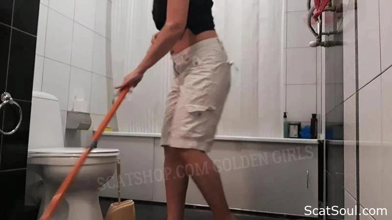 Bowel Movement While Cleaning - Svetlana