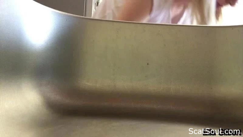 Dainty Kitchen Sink Excretion - Ellagilbert