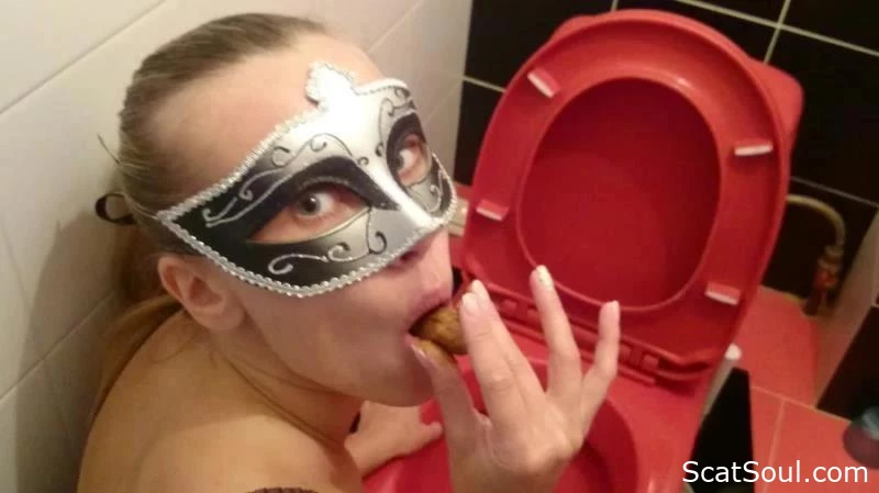 Brown Wife - Oral Satisfaction From A Squalid Lavatory - VibeWithMolly